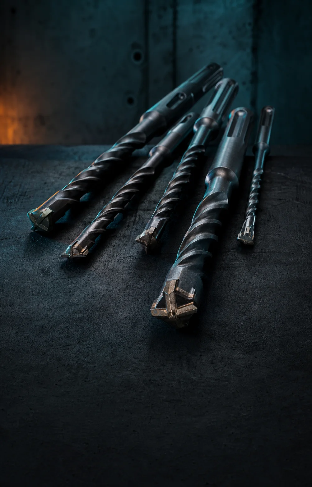 Бури Makita