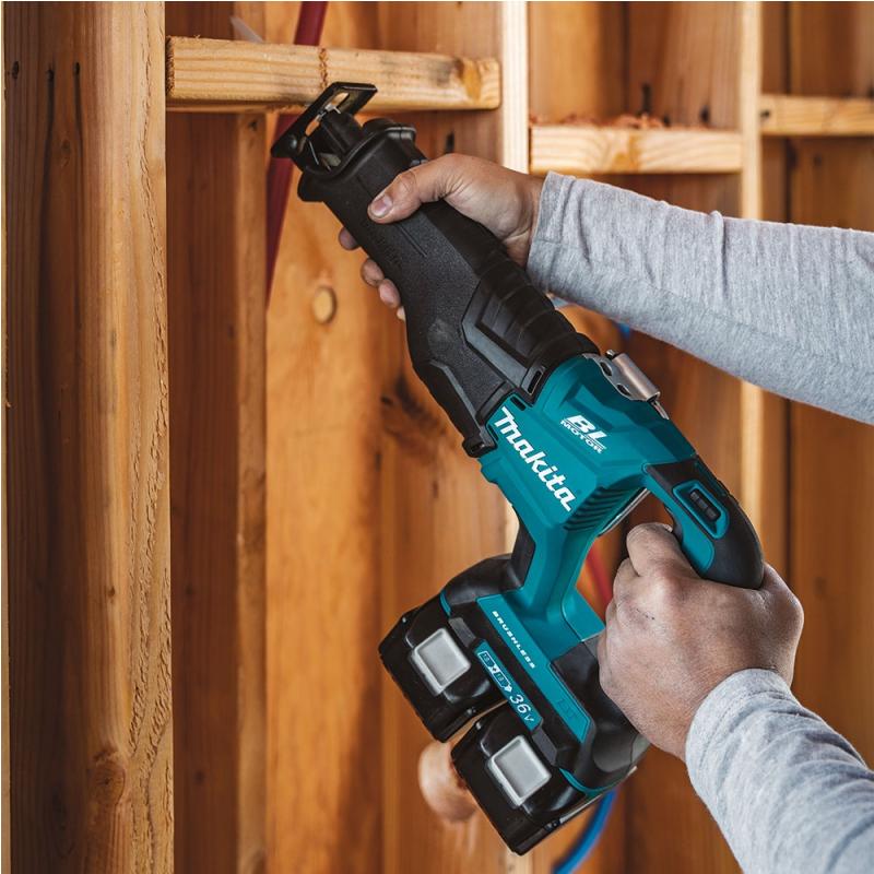 Акумуляторна шабельна пила Makita DJR360Z ножівка LXT, 18В+18В, 32мм
