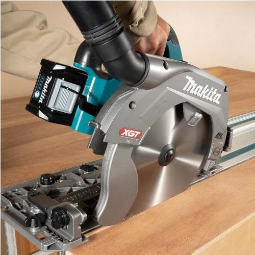 Акумуляторна дискова пила Makita XGT 40 V MAX HS009GT201 36В, 235 мм, BL4050F х2, DC40RA x1